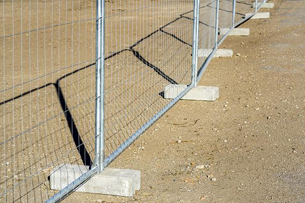 Fence Rental Villa Park workers